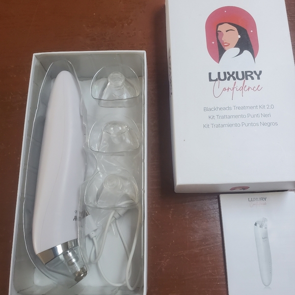 Luxury confidence blackhead suction kit - Picture 2 of 6